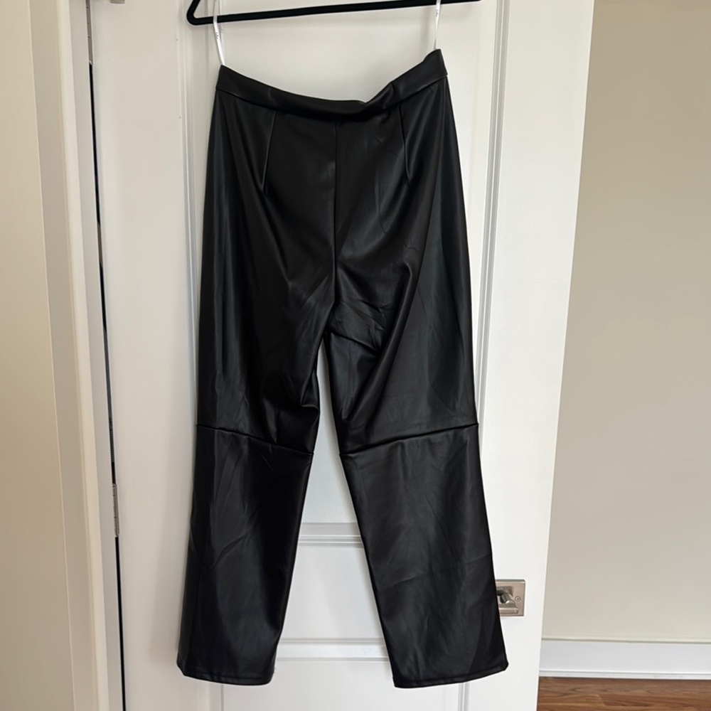 Lulu's Black Faux Leather Trousers - Picture 4 of 4